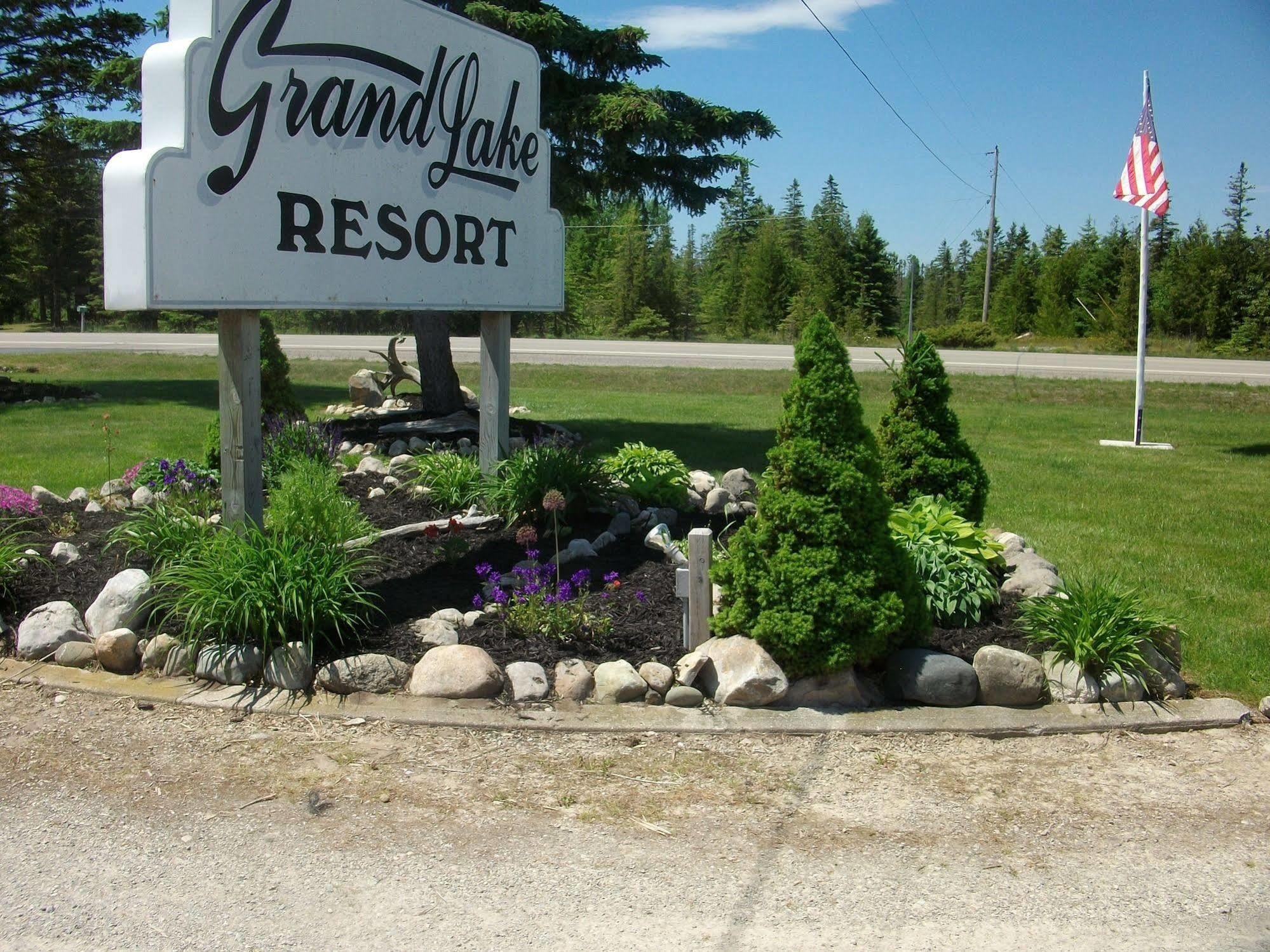 Grand Lake Resort Presque Isle ภายนอก รูปภาพ
